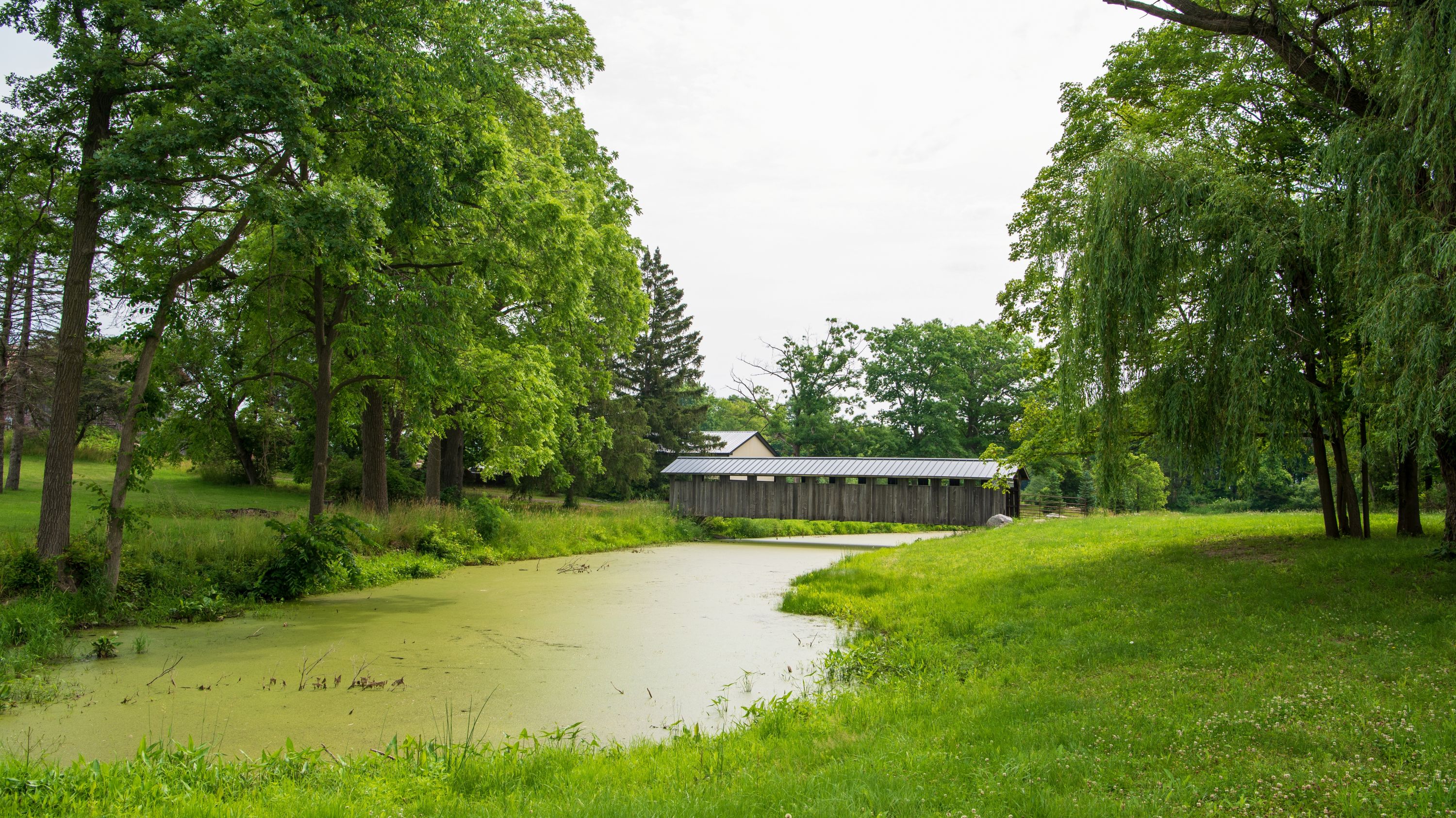 Lampeer Couty Shutterstock 2341476735